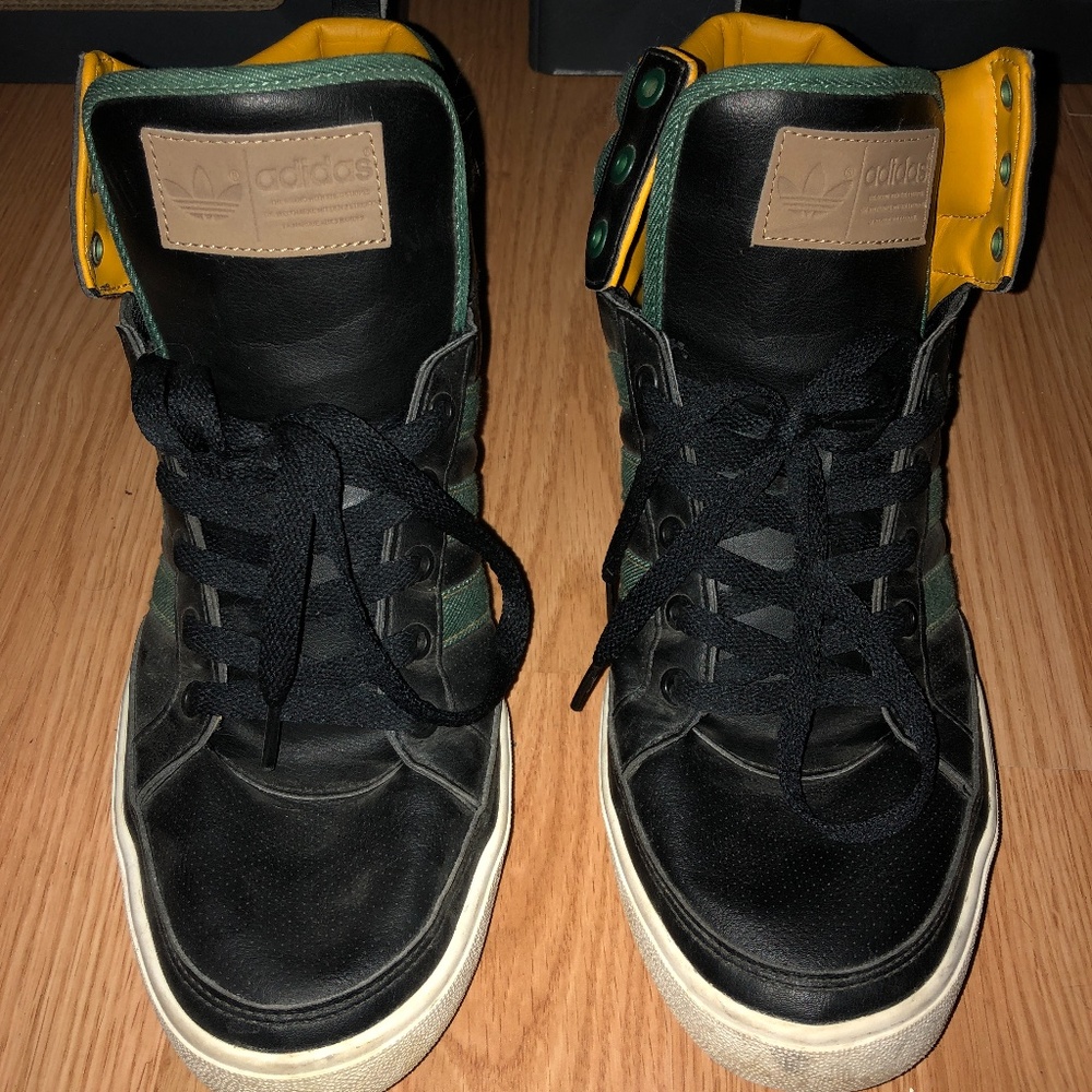 Adidas Top Court size 11